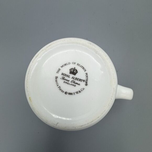 Beatrix Potter The Flopsy Bunnies Mug Cup Royal Albert English Bone China 1986 - Picture 7 of 8